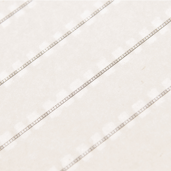 Security paper with metal thread